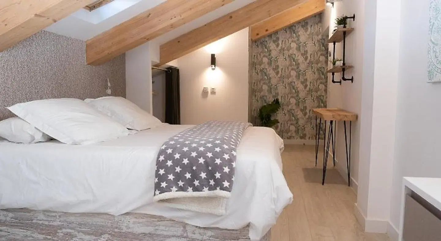 Be Salamanca ROOM_EXAMPLE