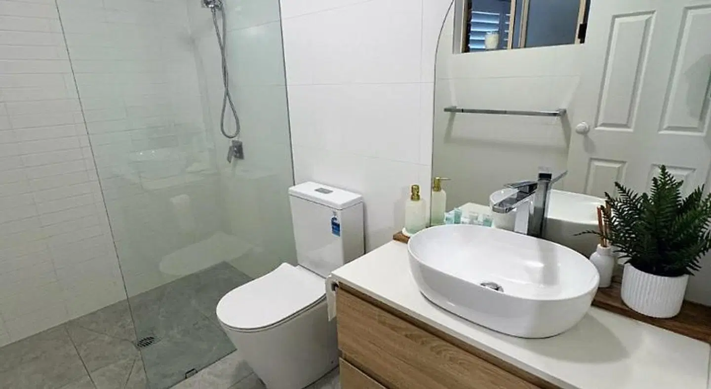 Oceanside Cove Holiday Apartments Badezimmer
