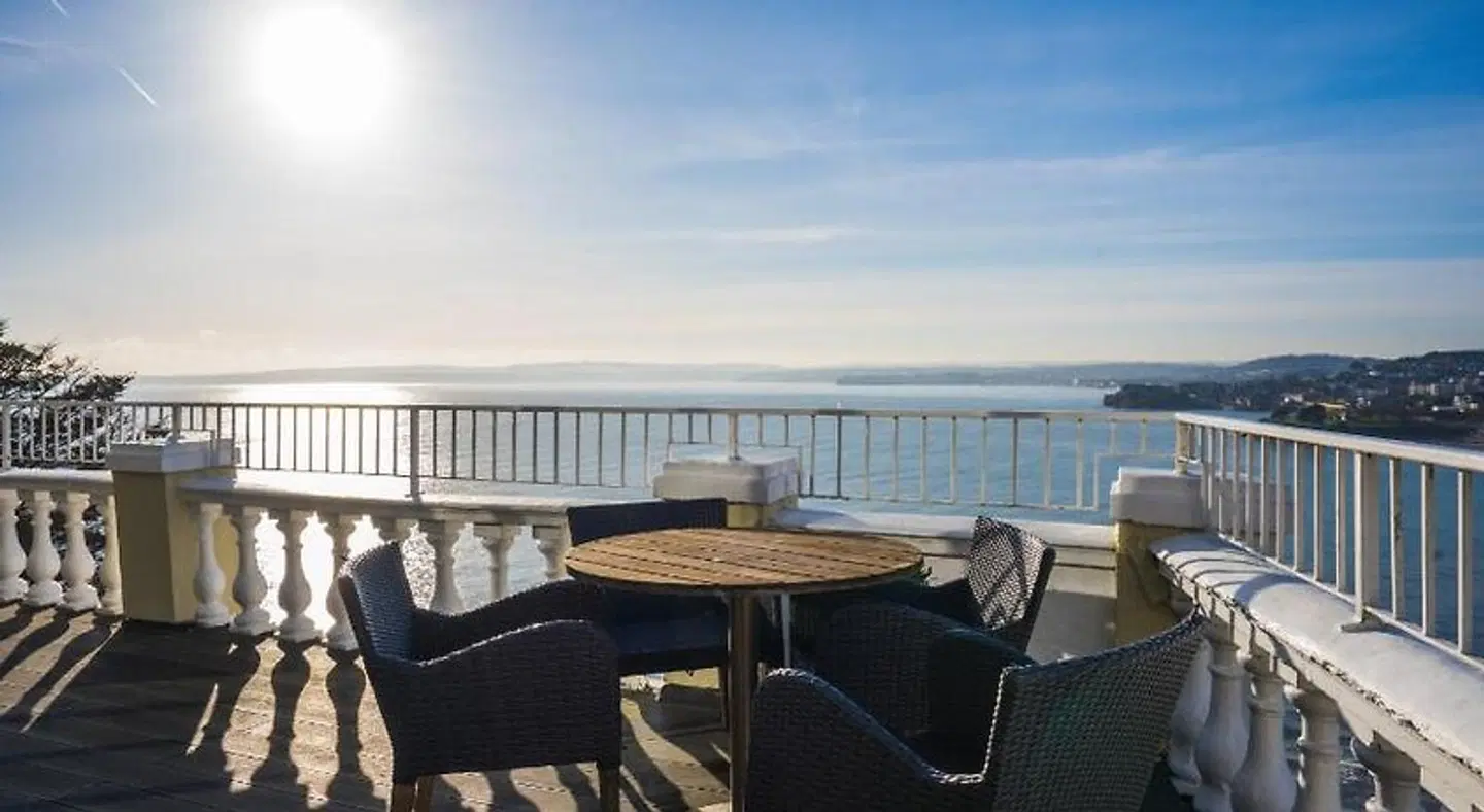 Astor House Terrasse