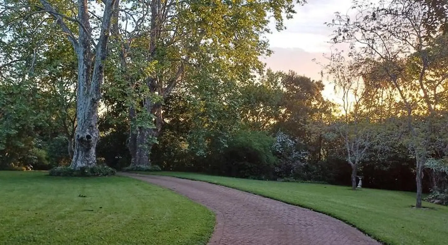 18 Pioneer Kloof Garten