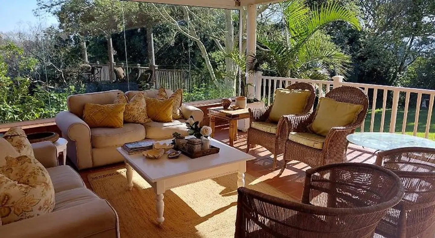 18 Pioneer Kloof Terrasse
