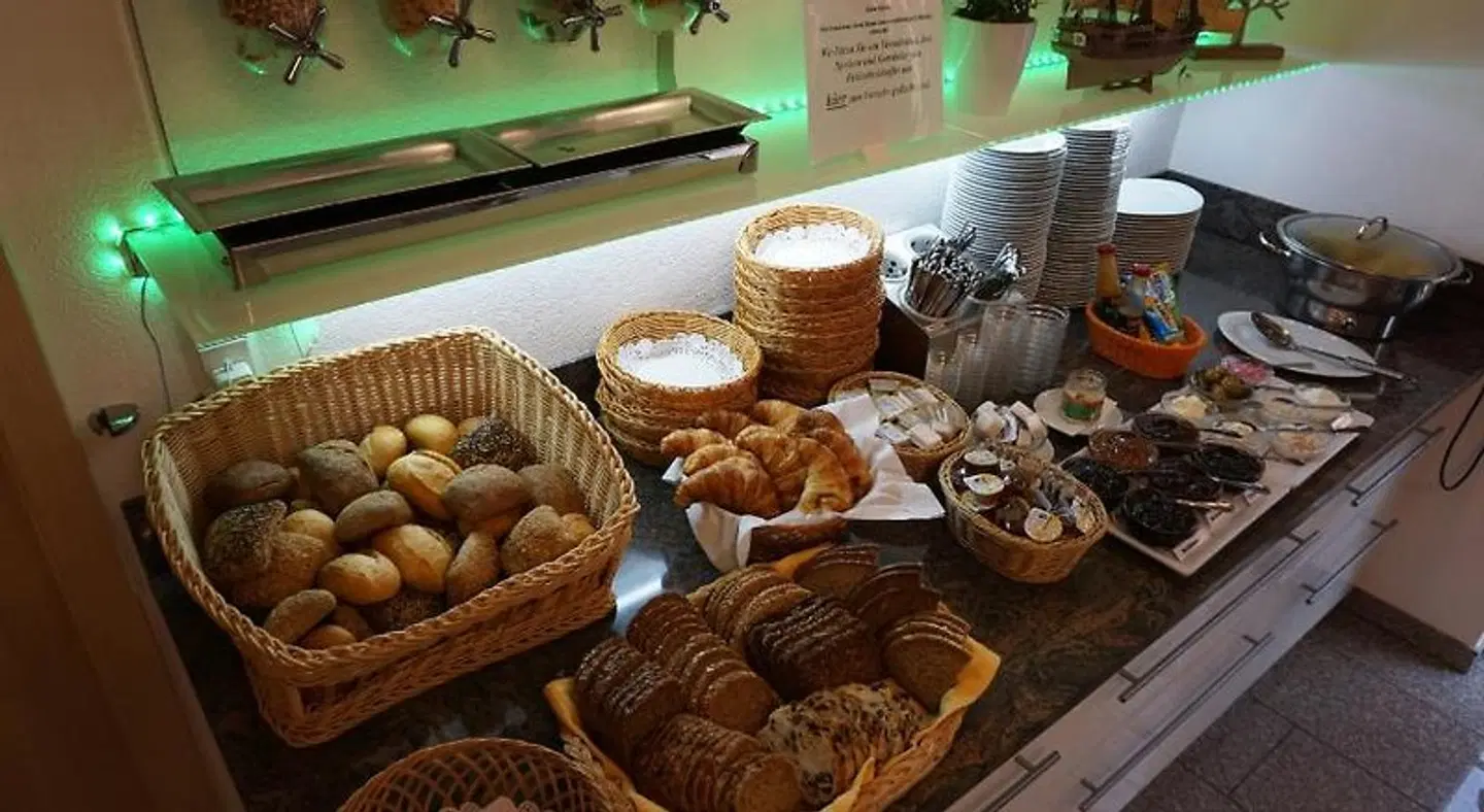 Julia LOUNGE_LOBBY