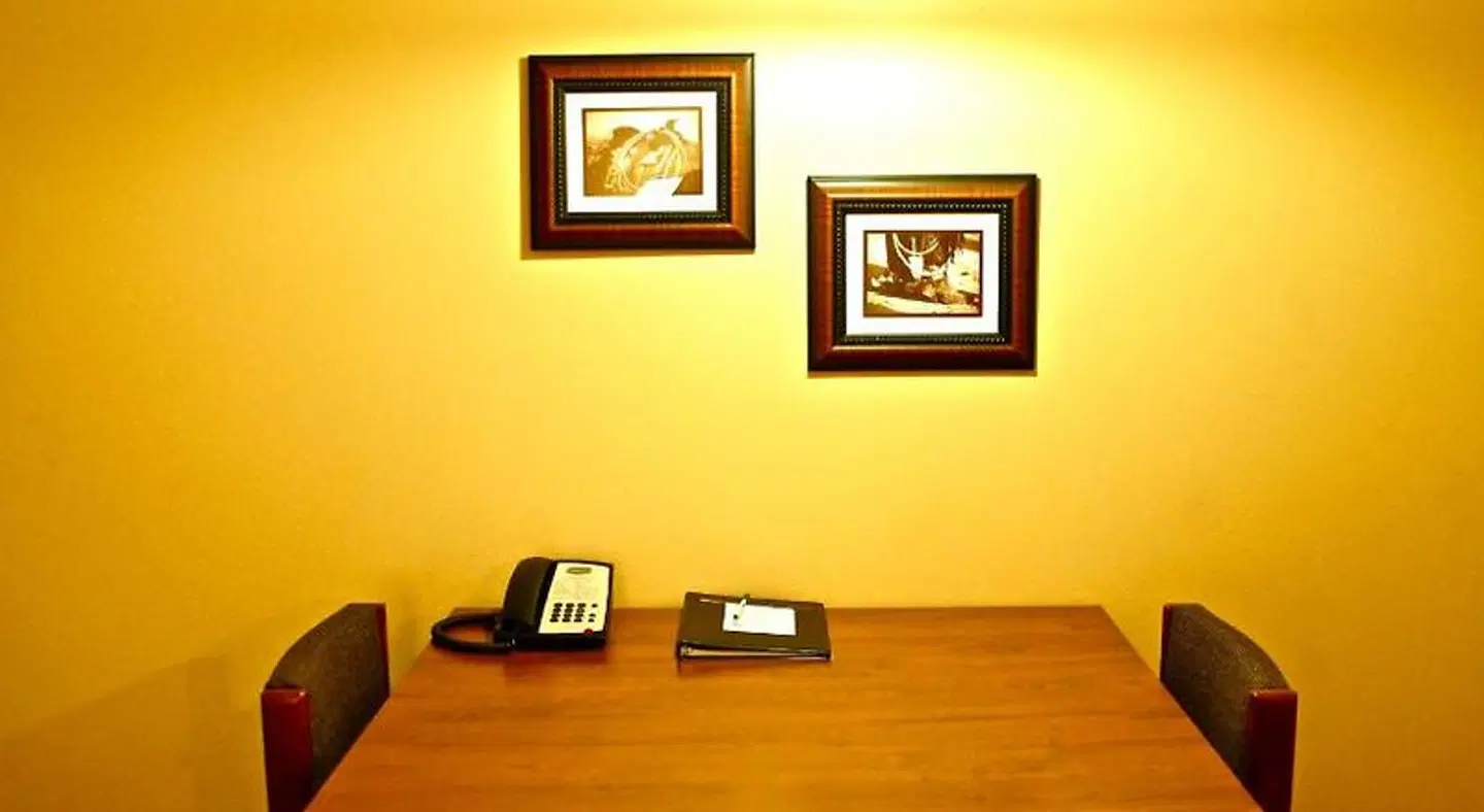 Arbuckle Lodge Gillette ROOM_EXAMPLE