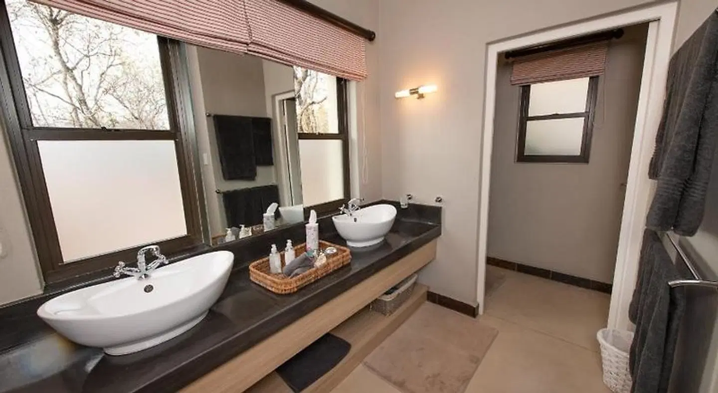 Nyaleti Lodge Badezimmer