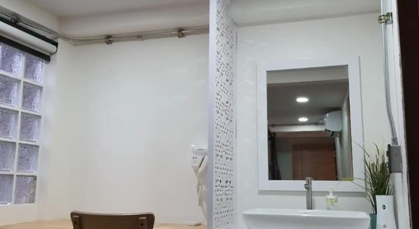 Station8 Hostel Badezimmer