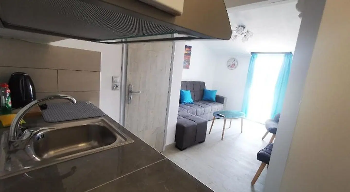 Anthis Studios ROOM_EXAMPLE