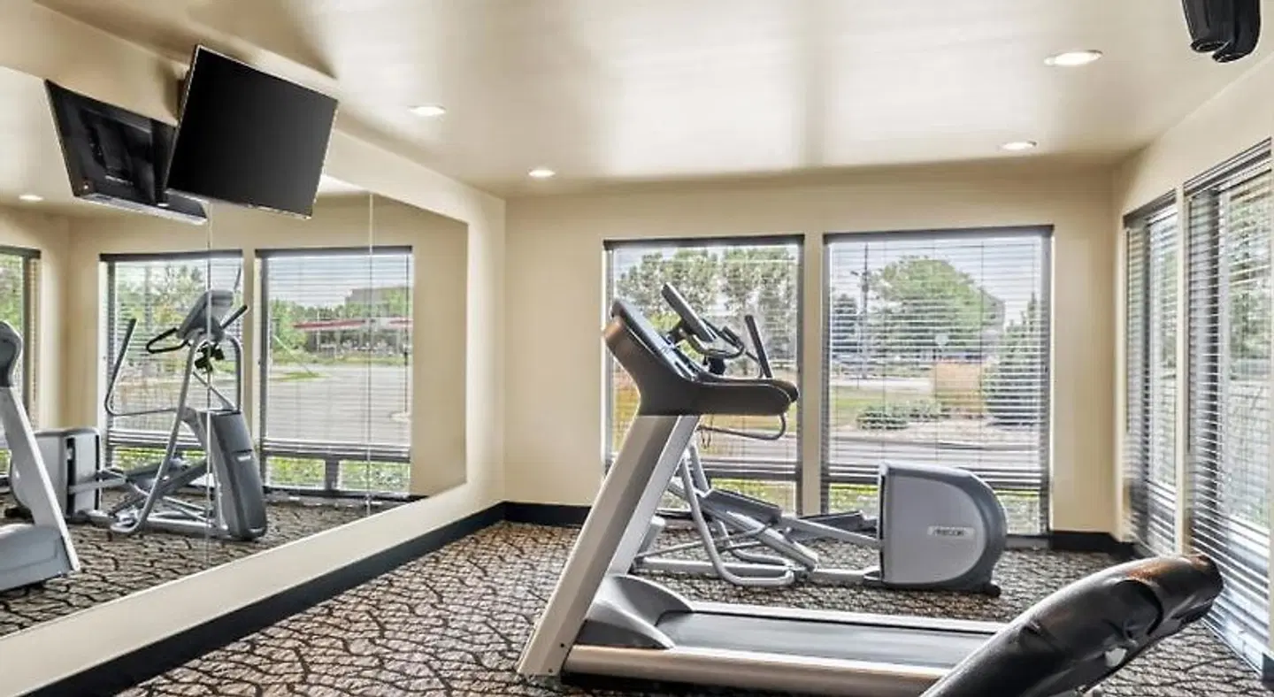 Ledgestone Hotel Elko SPORTS_AND_LEISURE