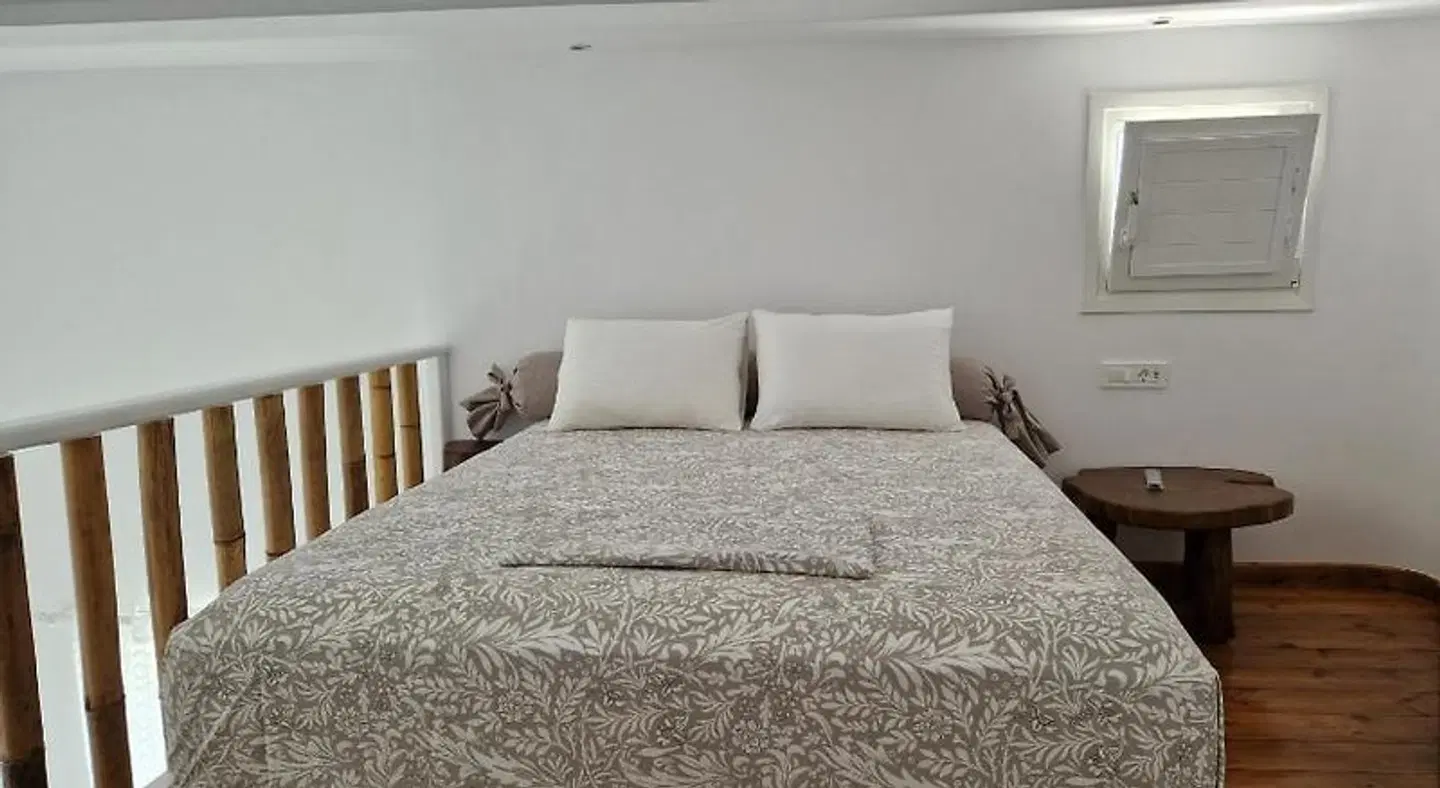 Anais ROOM_EXAMPLE