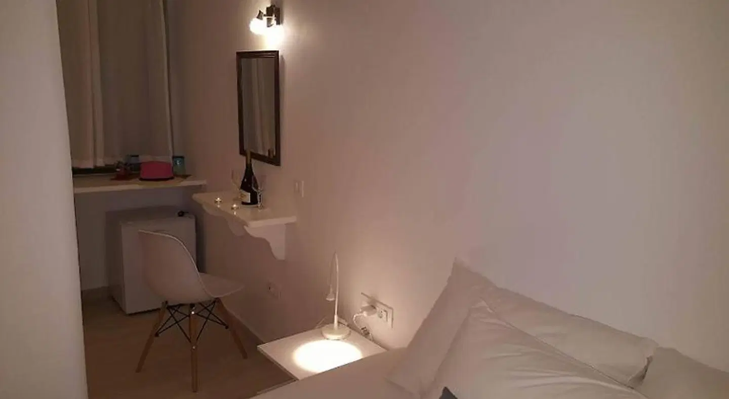 Amarain Luxury Suites ROOM_EXAMPLE