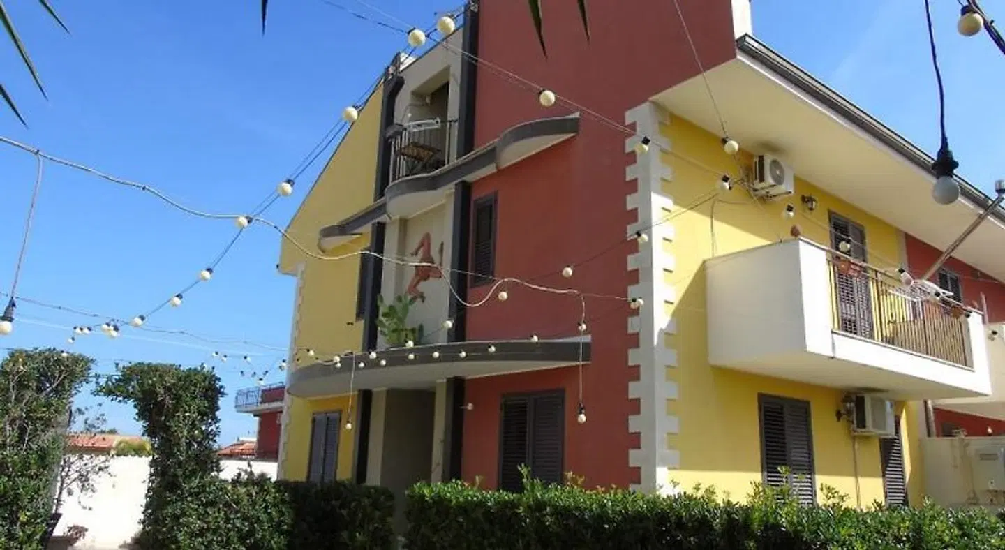 Terra Mia EXTERIOR