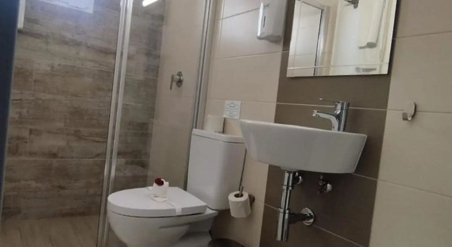 Sensations Guesthouse Badezimmer