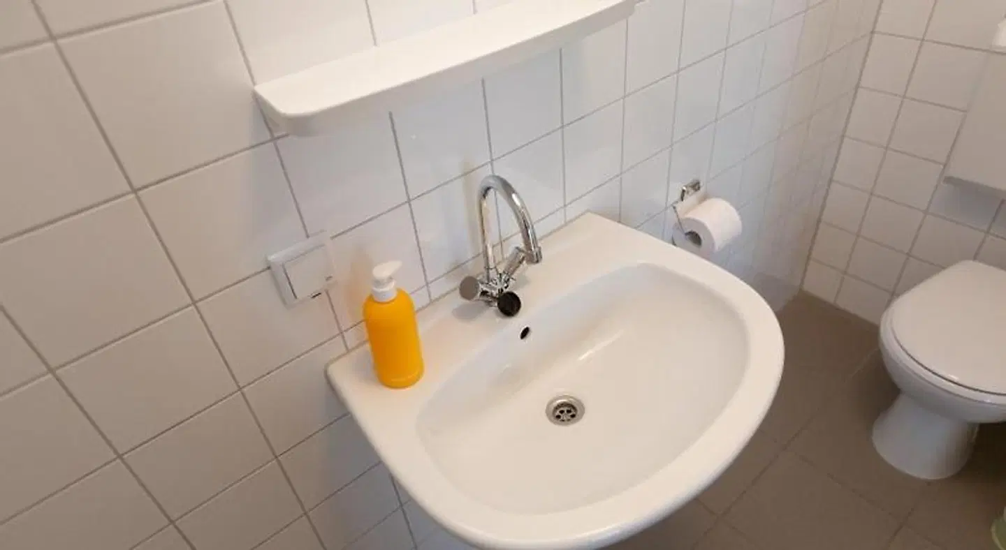 Pink Flamingo Hostel Badezimmer