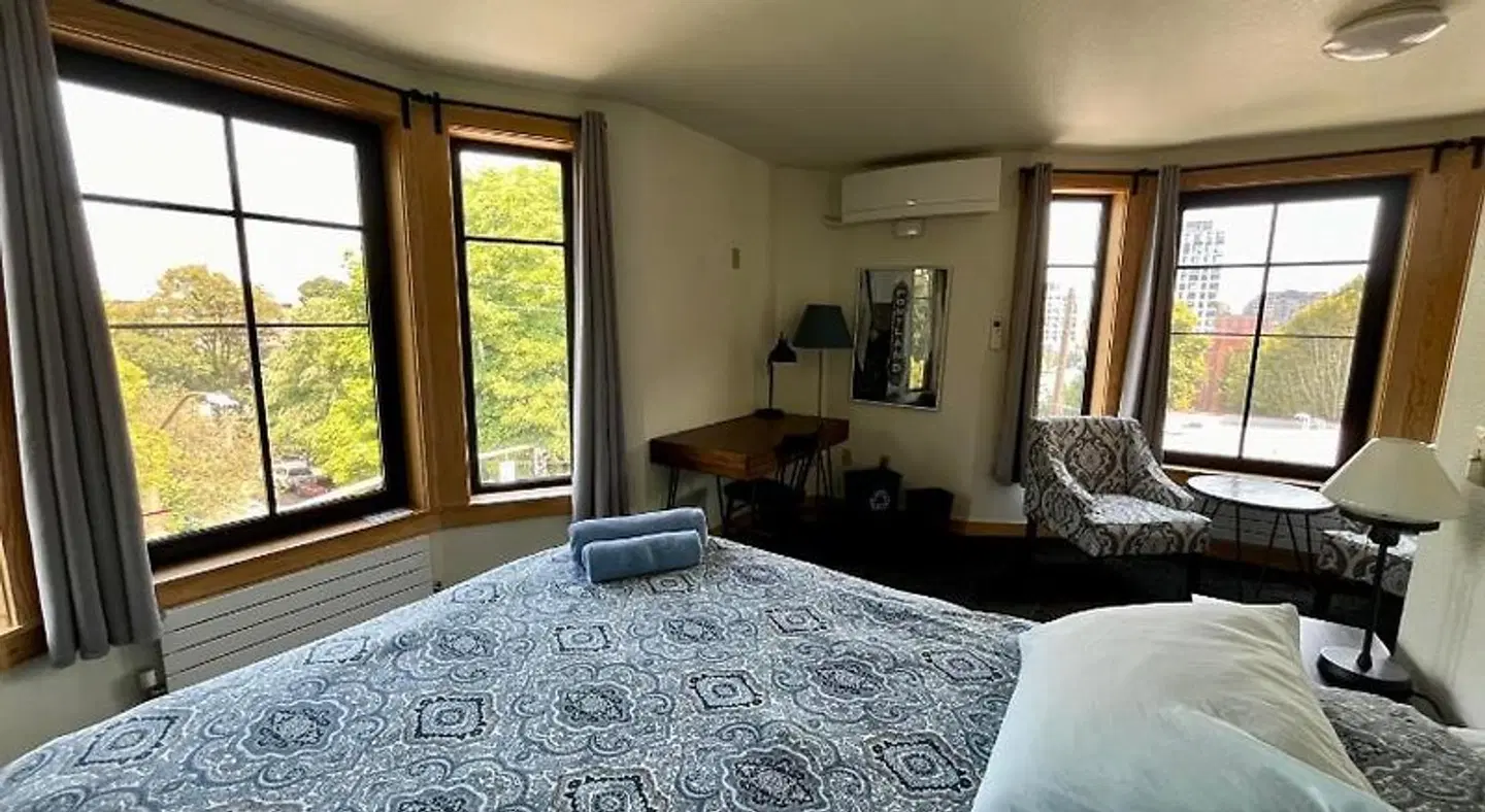 HI - Portland Northwest Hostel ROOM_EXAMPLE