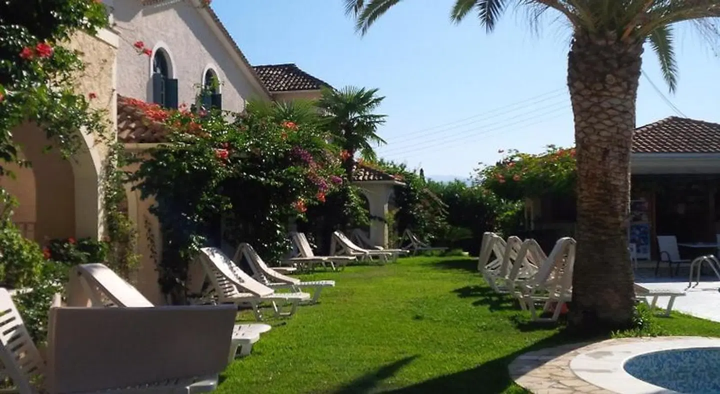 Valentino Corfu Garten