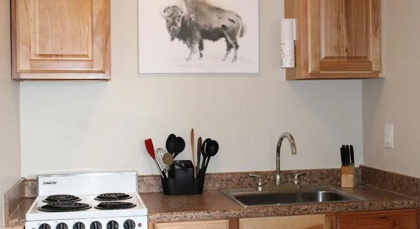 Evergreen Motel SPORTS_AND_LEISURE