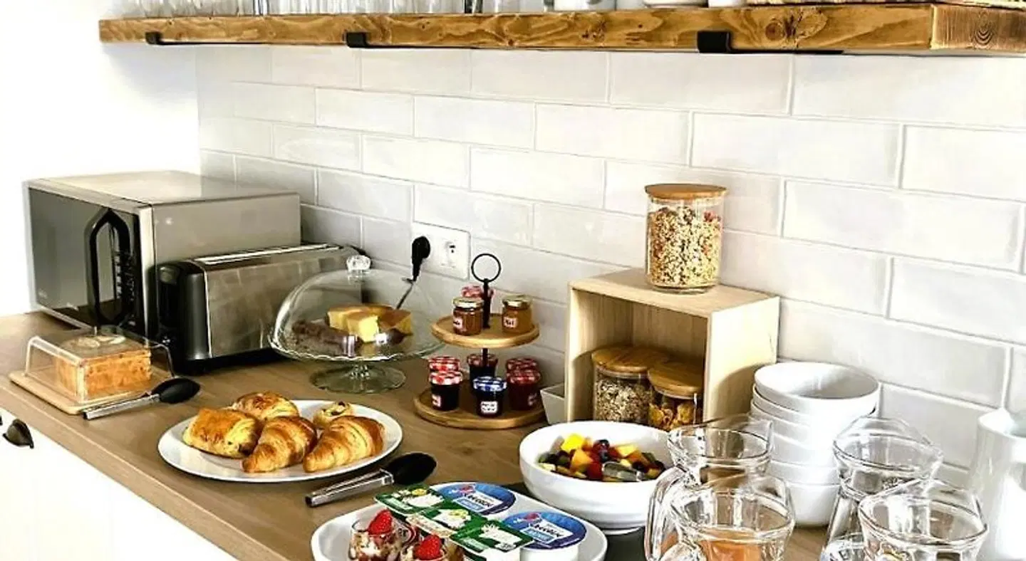 Logis De L'arceau Restaurant