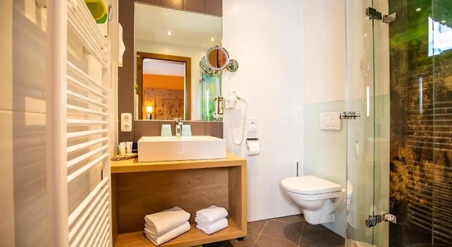 Galtenberg Family & Wellness Resort Badezimmer