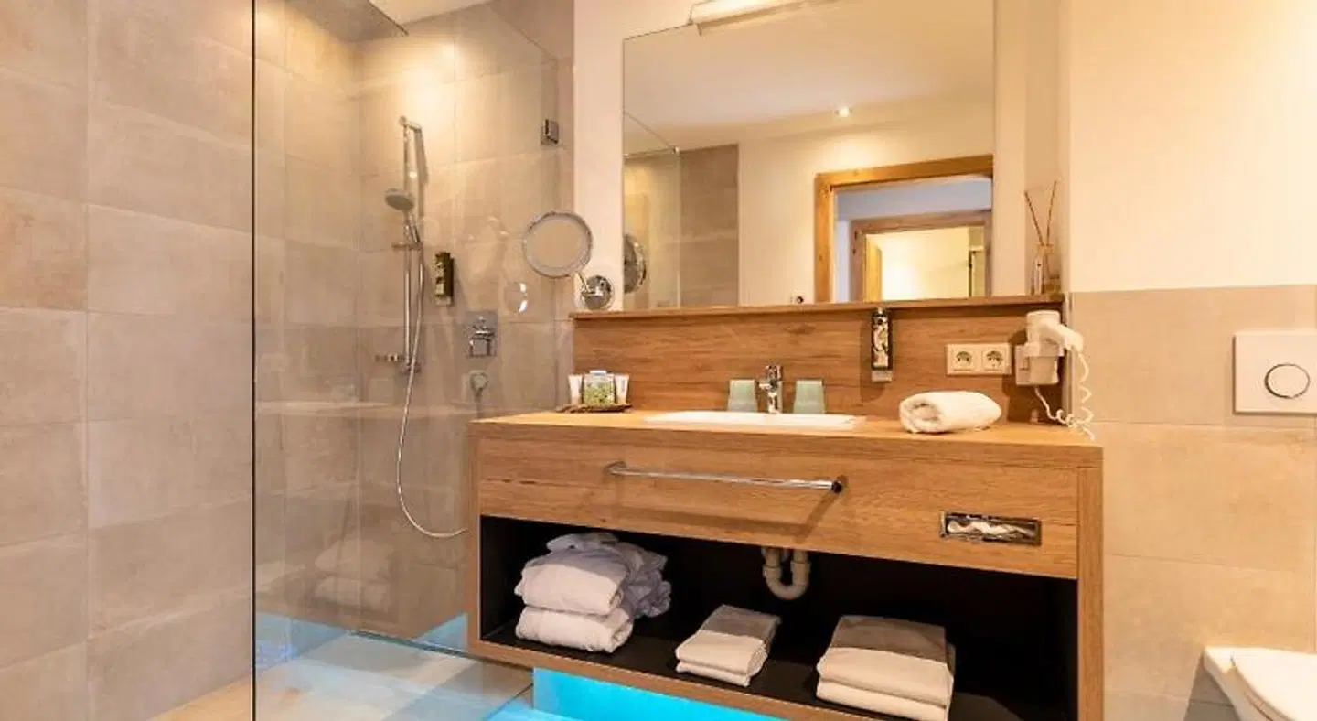 Galtenberg Family & Wellness Resort Badezimmer
