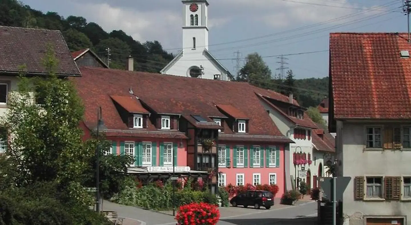 Kreuz EXTERIOR