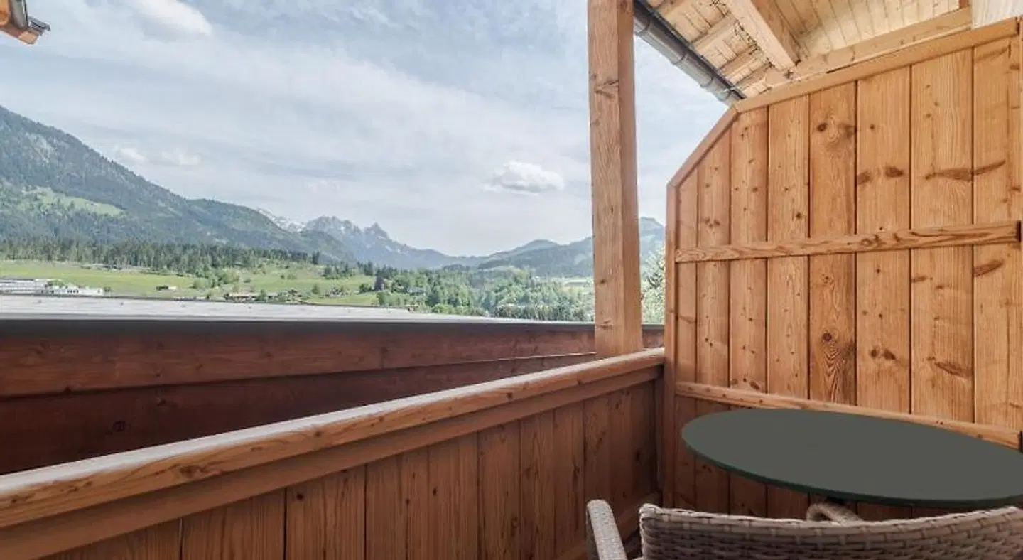 Hotel Chalets Grosslehen Terrasse