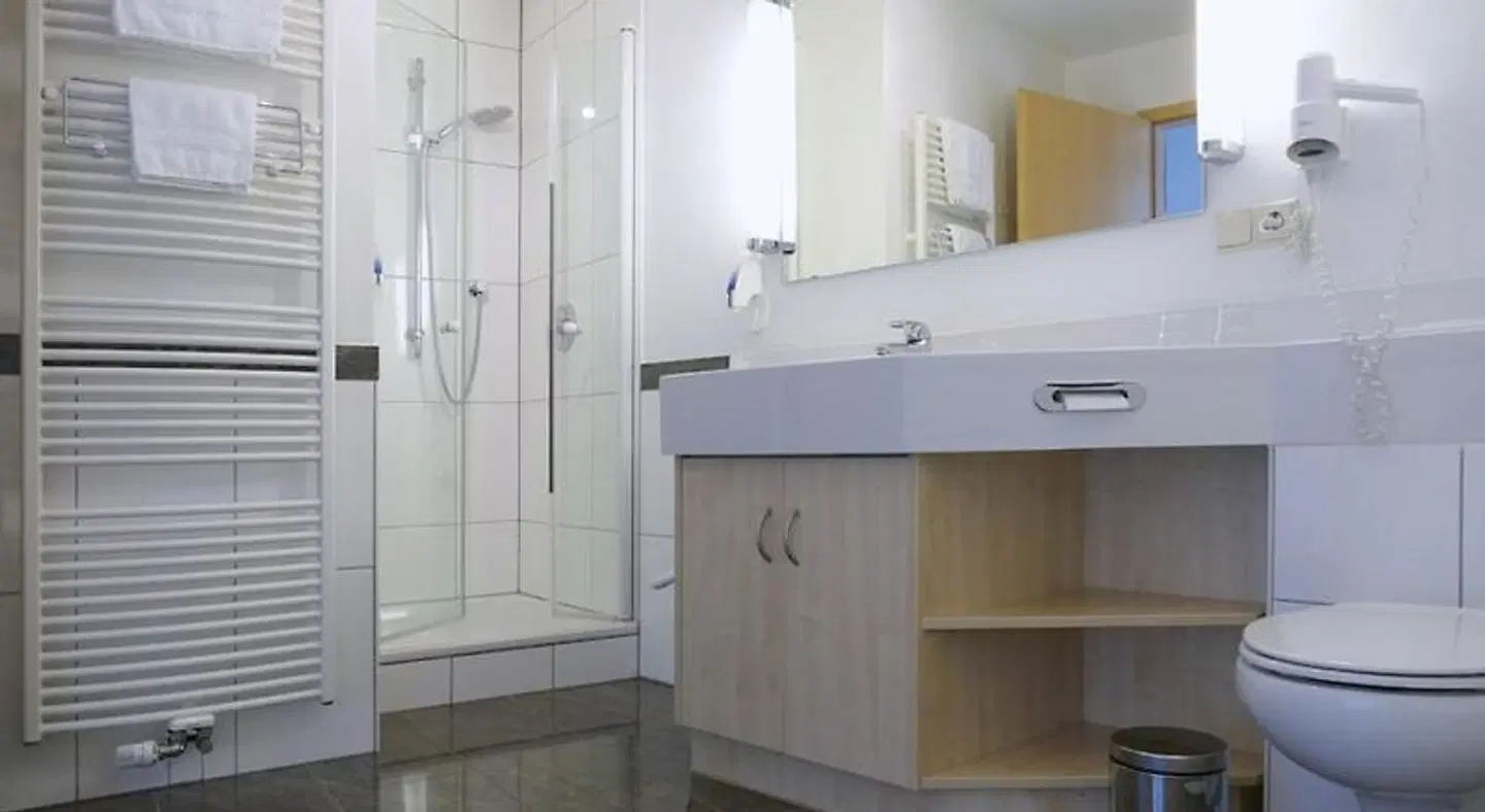 Landgasthof Kleiner Badezimmer