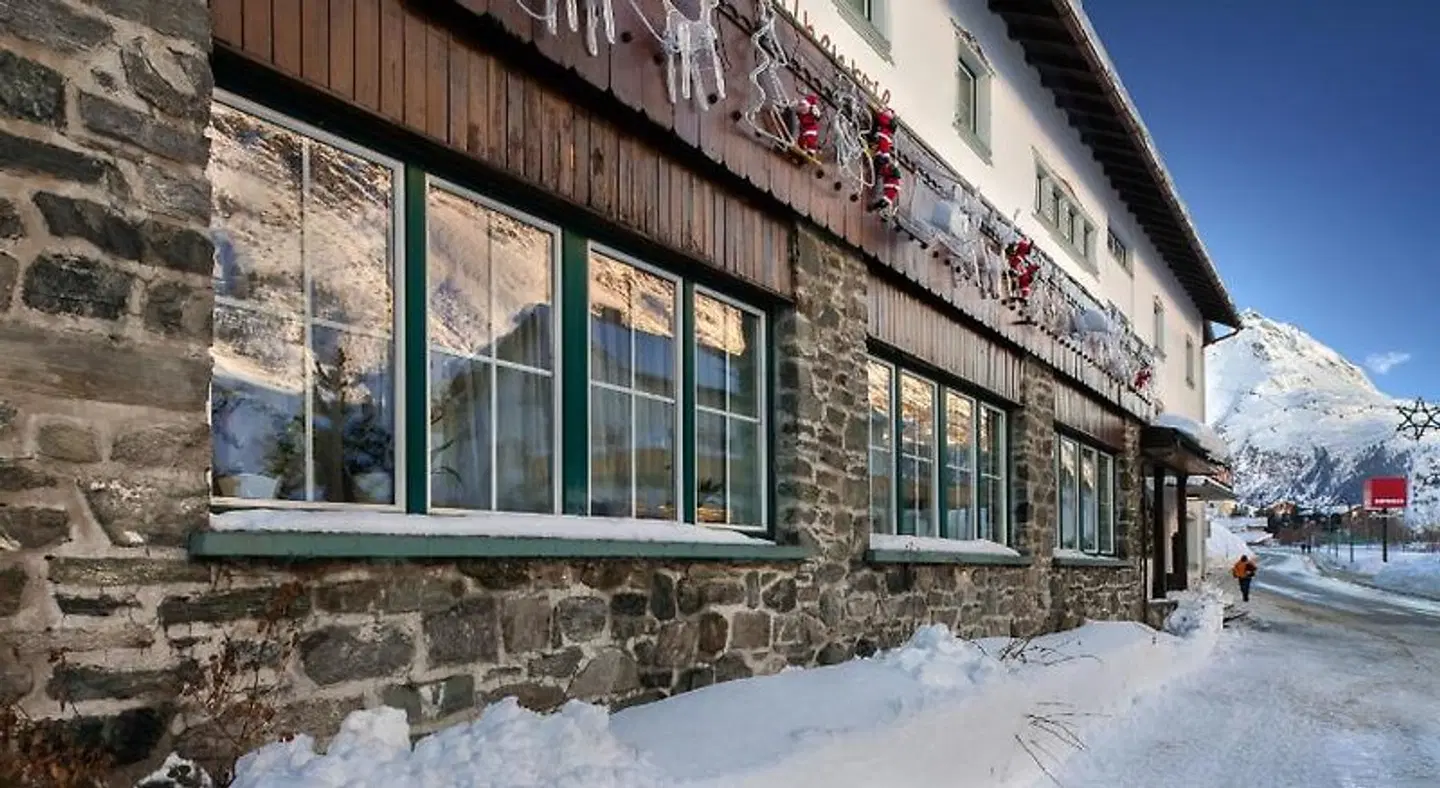 Alpenrose EXTERIOR