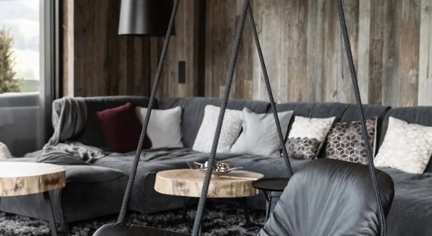 GOING TRIPLE A apartments EAST HEALTH_BEAUTY