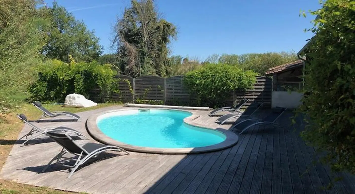 Domaine Du Grand Tourtre OUTDOOR_POOL