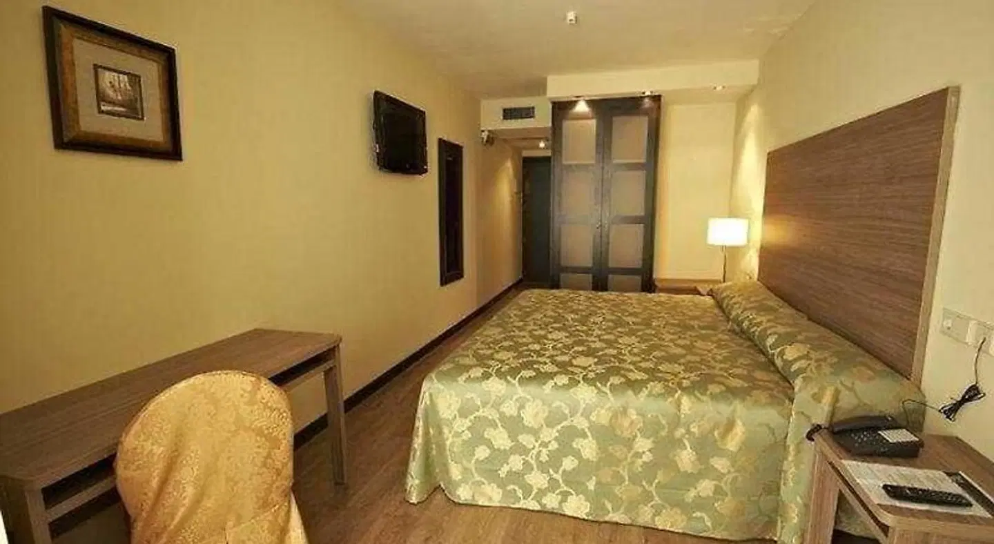 Centro Los Braseros ROOM_EXAMPLE