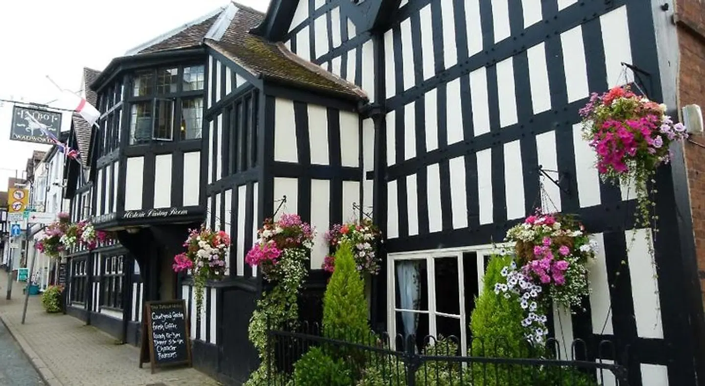 Talbot Hotel Ledbury EXTERIOR