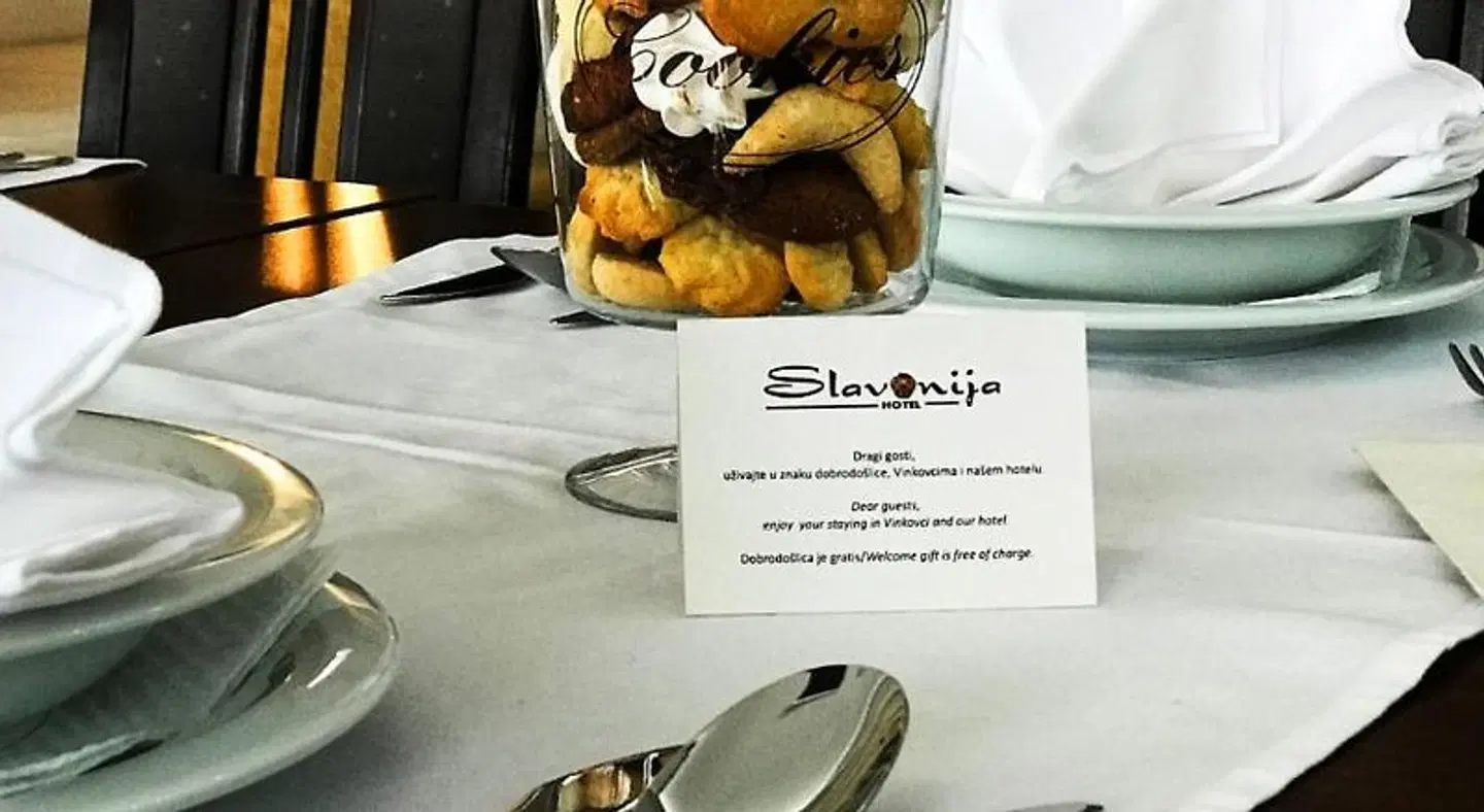 Hotel Slavonija Tiere
