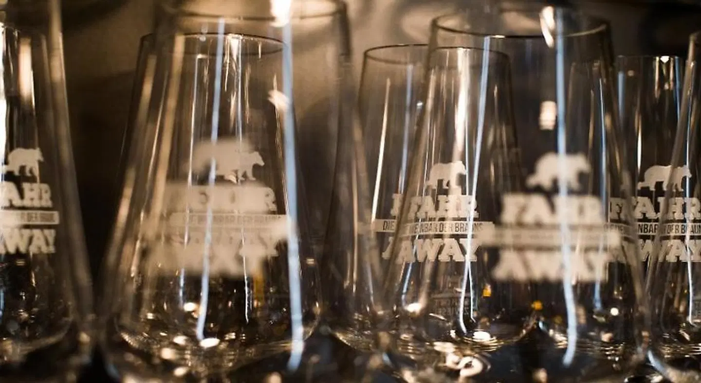 Hotel - Weinbar FAHR AWAY Konferenz