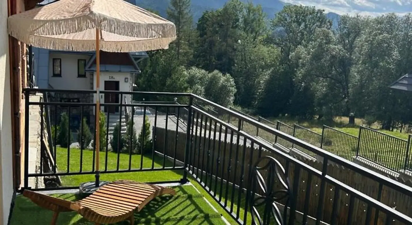 Willa Olsza Apartamenty Terrasse