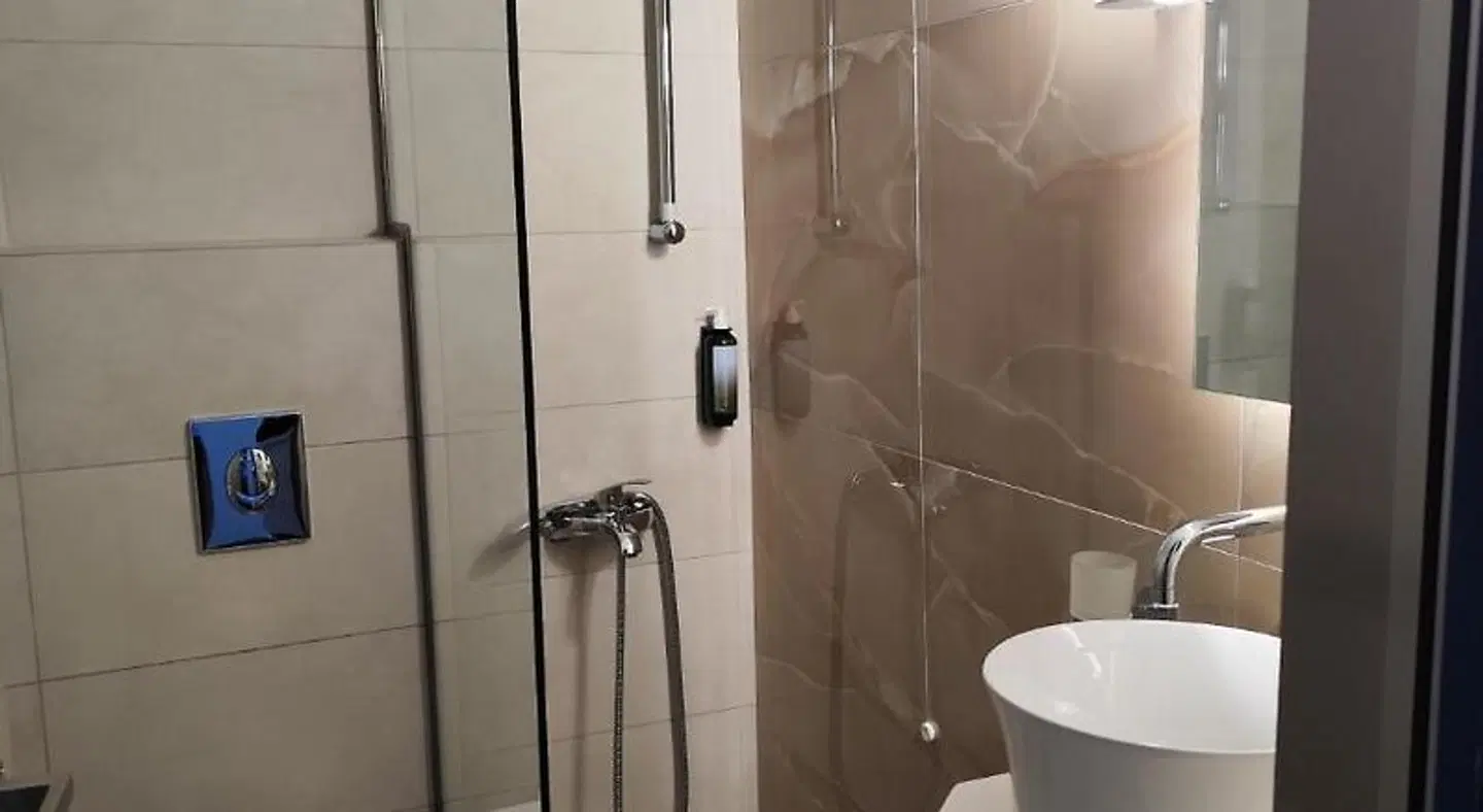 Aktaion City Hotel Badezimmer