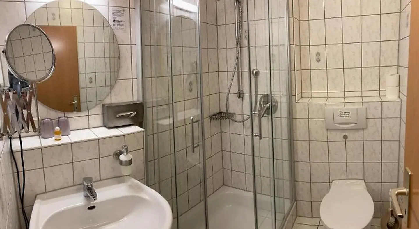 Adler Badezimmer