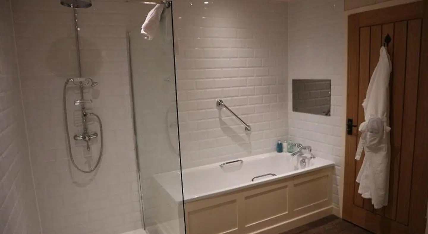 The Close Hotel Badezimmer