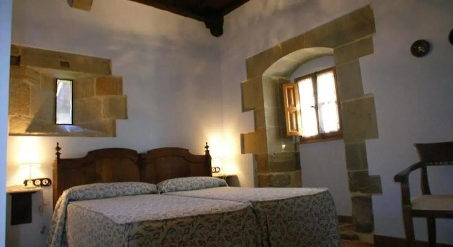 Palacio La Cajiga ROOM_EXAMPLE