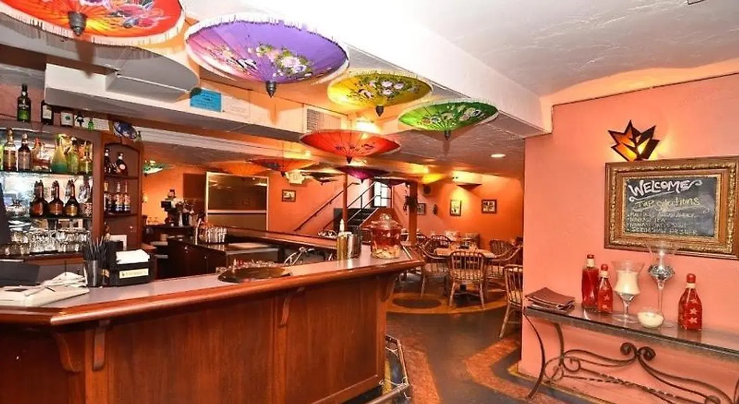 Best Western Greentree Inn Bar