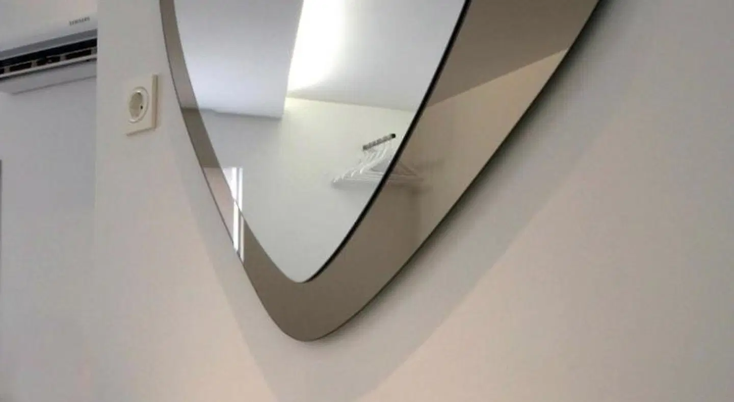 Absoluto ROOM_EXAMPLE