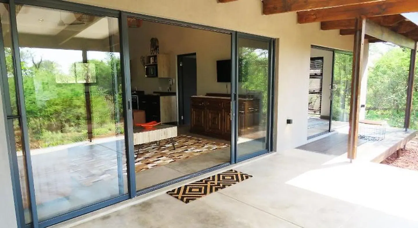 Wild Dog Inn ROOM_EXAMPLE