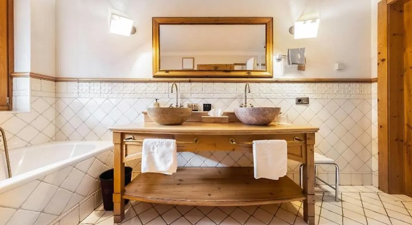 Fanes Badezimmer