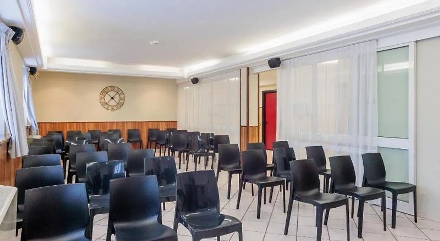 Al Centro Konferenz