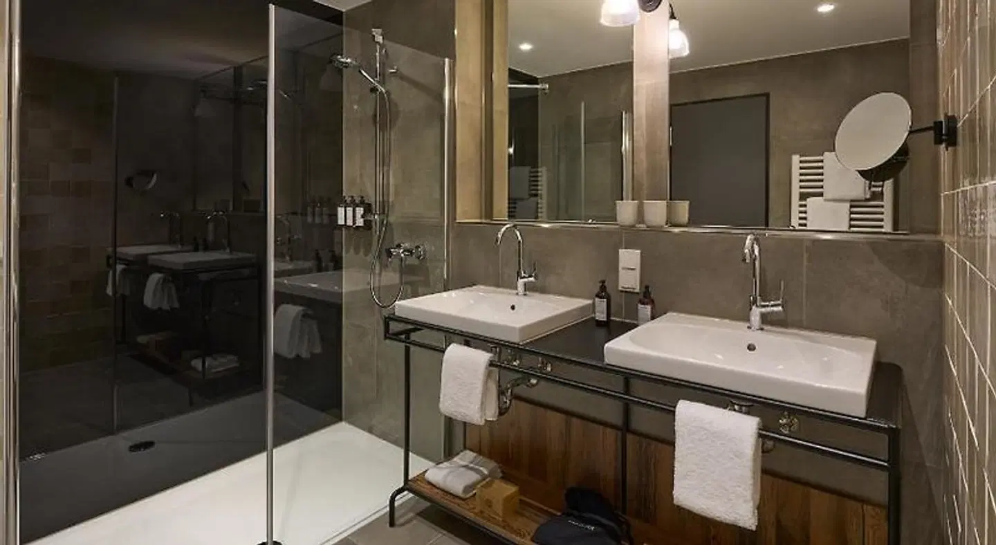 FREIgeist Homes - Serviced Apartments Badezimmer