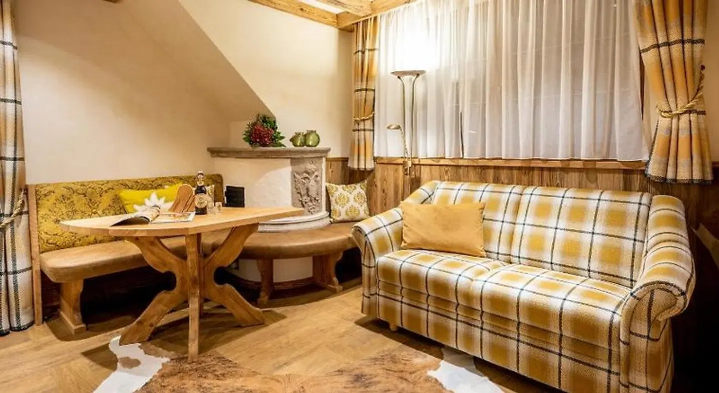 Adler ROOM_EXAMPLE