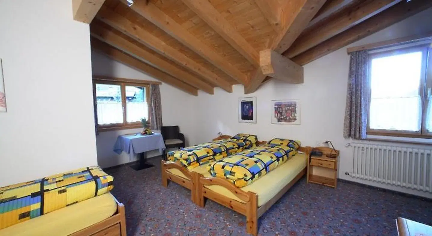 Cresta ROOM_EXAMPLE