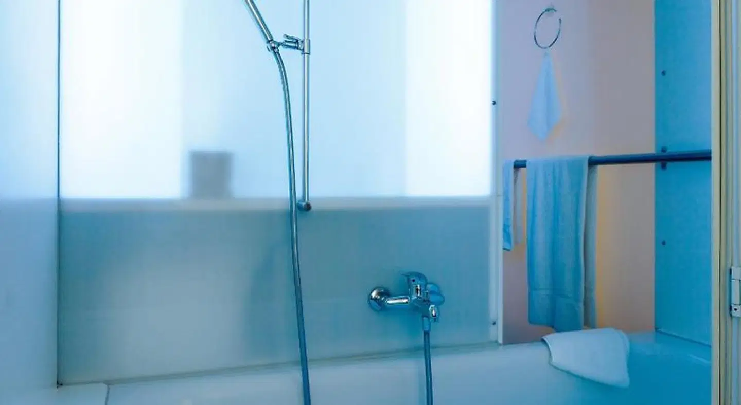 Bleiche Badezimmer