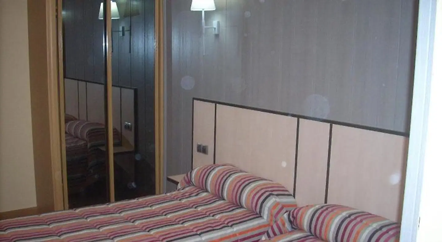 Corona de Castilla ROOM_EXAMPLE