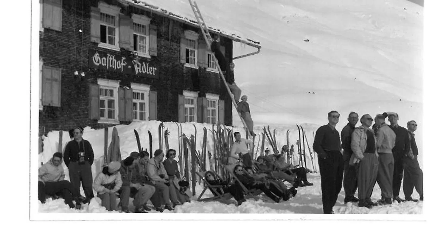 Hotel Adler EXTERIOR