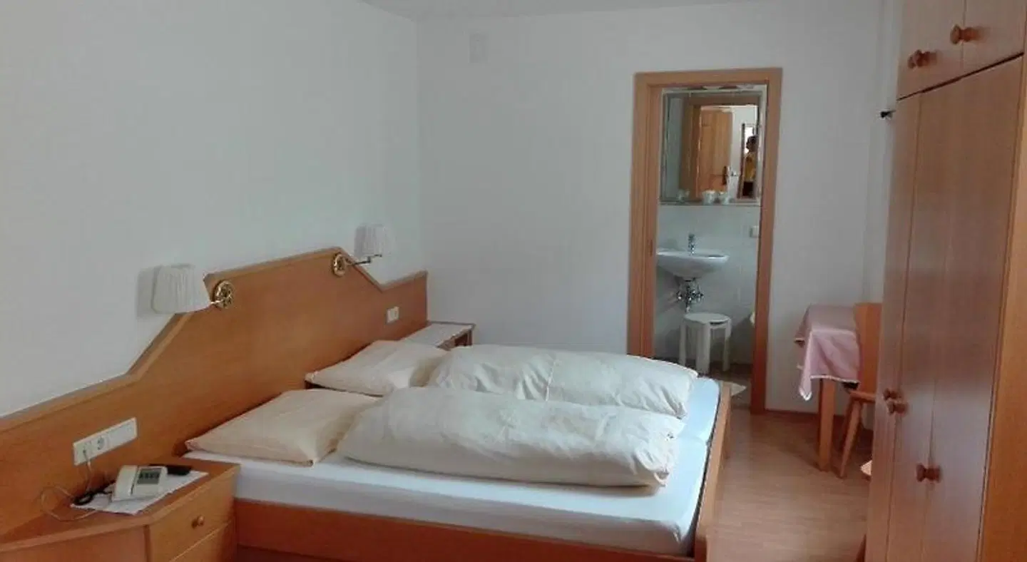 Pensione Valbona ROOM_EXAMPLE