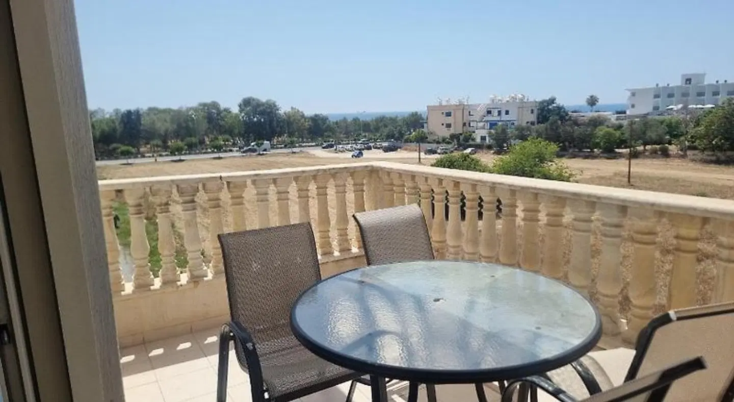 King's Holiday Apartments Terrasse